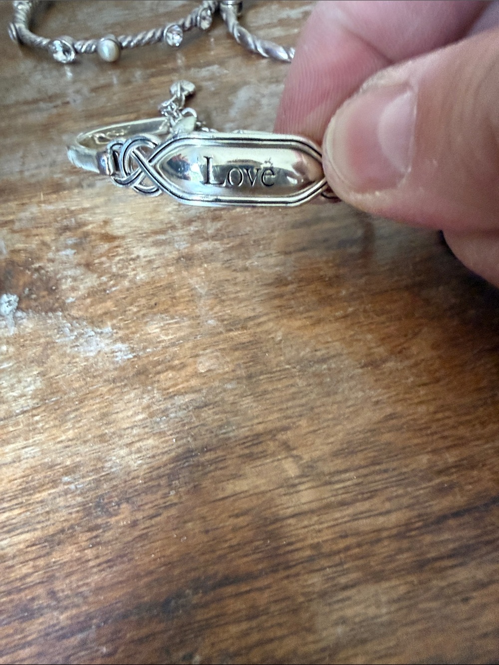 Lot for Sale! Brighton Silver Tone Bangles Bracelet Set with Pearlescent Accents - Picture 2 of 11